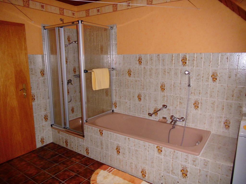 Ferienwohnung Hartmann Wehdel Номер фото